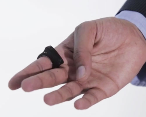 Nod ‘Bluetooth-Enabled’ Gesture Ring-spiderorbit